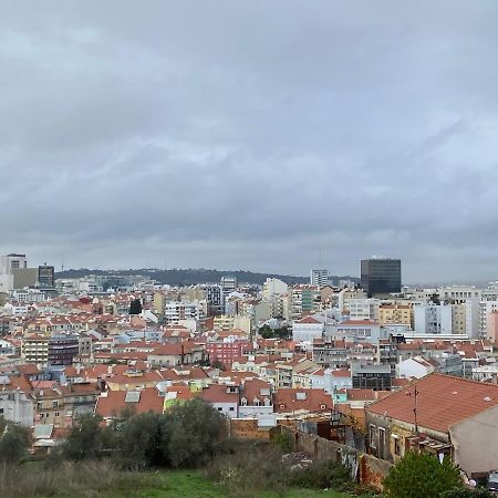 Pedro Surf Shelter Appartement Lissabon Buitenkant foto