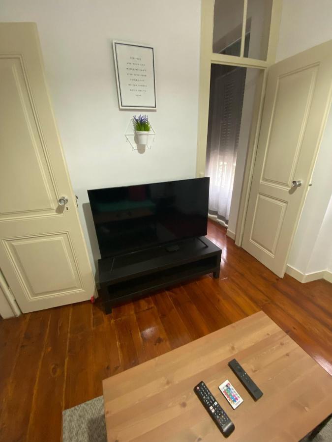 Pedro Surf Shelter Appartement Lissabon Buitenkant foto